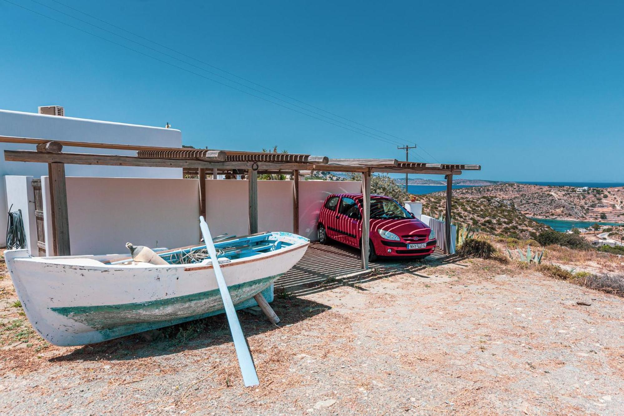 Ailouros Summer Hotel Schoinoussa Exterior photo